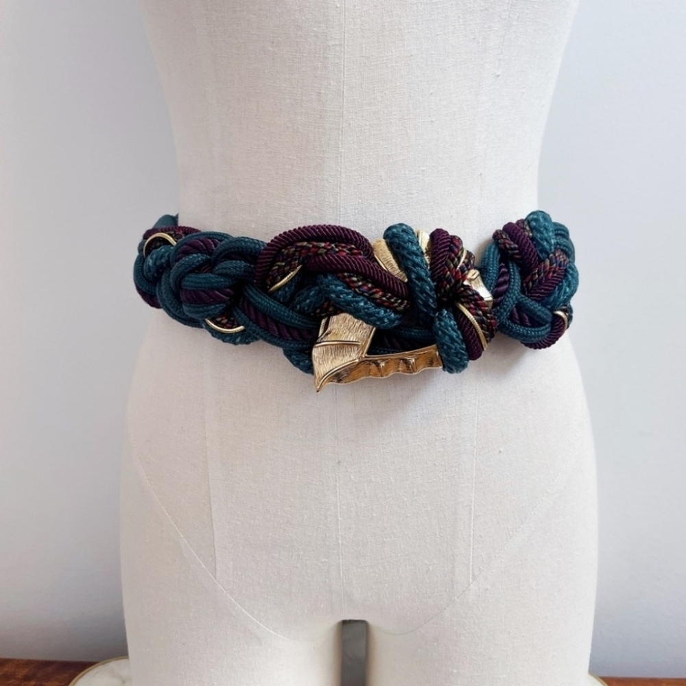 Vintage Carolyn Tanner Green, Gold, and Purple Women's Woven Stretchy Clasp Belt